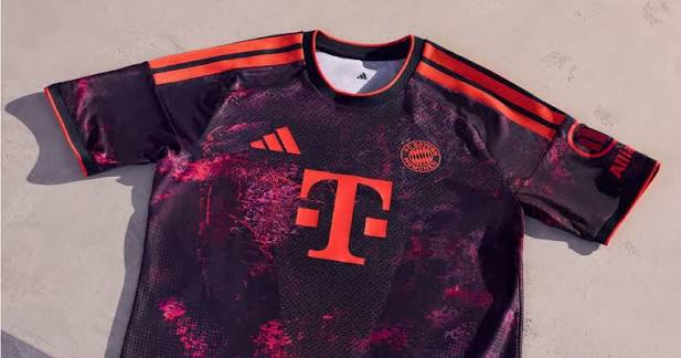 Bayern München Third Authentic Jersey 2026-27